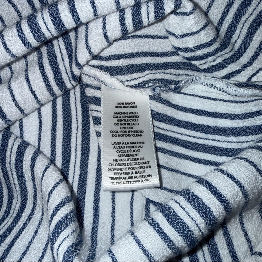 Beachlunchlounge Blue and White Striped Shirt V Neck Pocket Small Petite - Picture 9 of 10